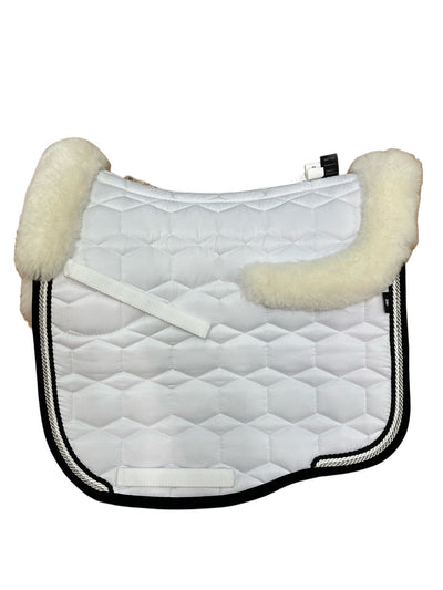 Mattes Eurofit Sheepskin Dressage Saddlecloth - White with Binding