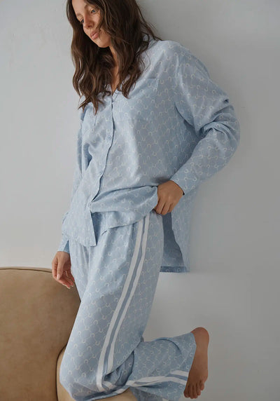 VALA Horseshoe Long Pyjama Set